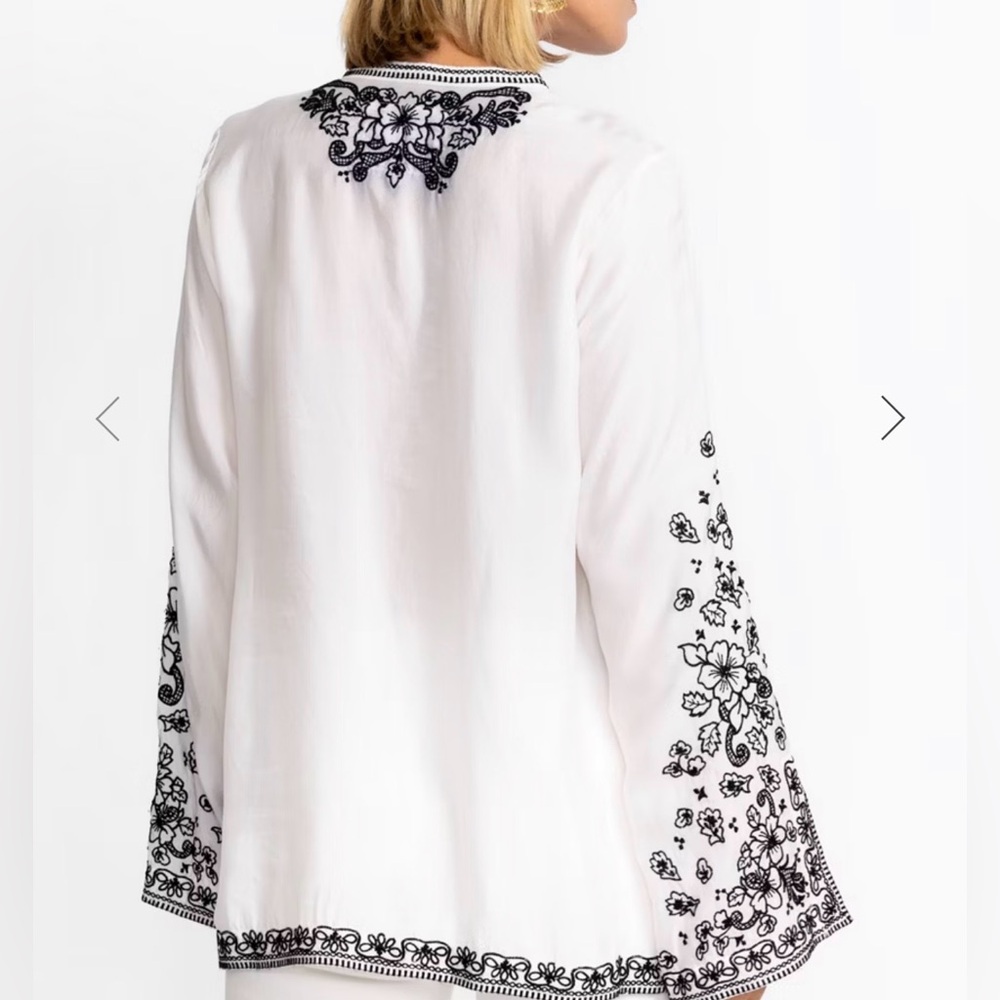 NATURAL TEMPEST BLOUSE Embroidered White and Black Women's Top - Picture 3 of 4